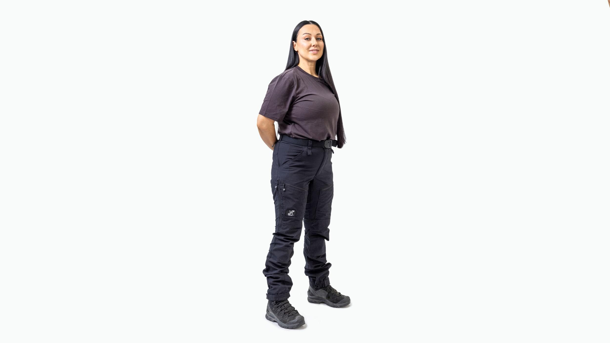 ALONA KUUSISTO, 42, PODCAST-JUONTAJA ALONA KUUSISTO, 42, PODCAST-JUONTAJA